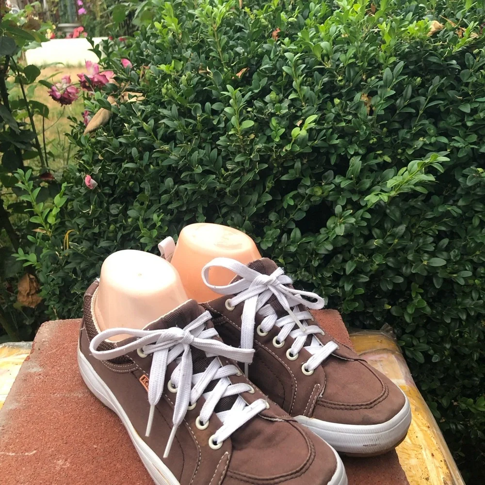 Keds Arch Support Women’s Brown Lace-Up Canvas Sneakers Size 7.5